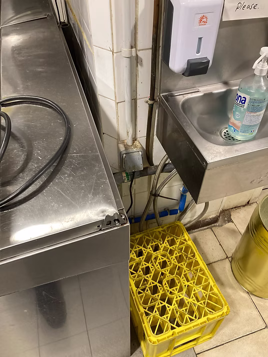 Constraints Study — 733d2c_7ce4f26a091d4c3f9abc5e5fa00159f6~mv2.jpg.avif